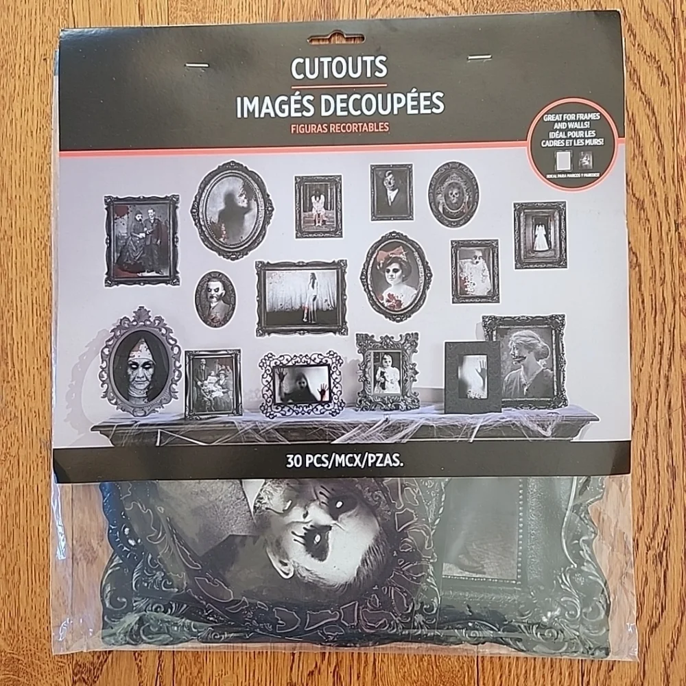Horror Themed Wall Cutouts, 30 Pieces, New